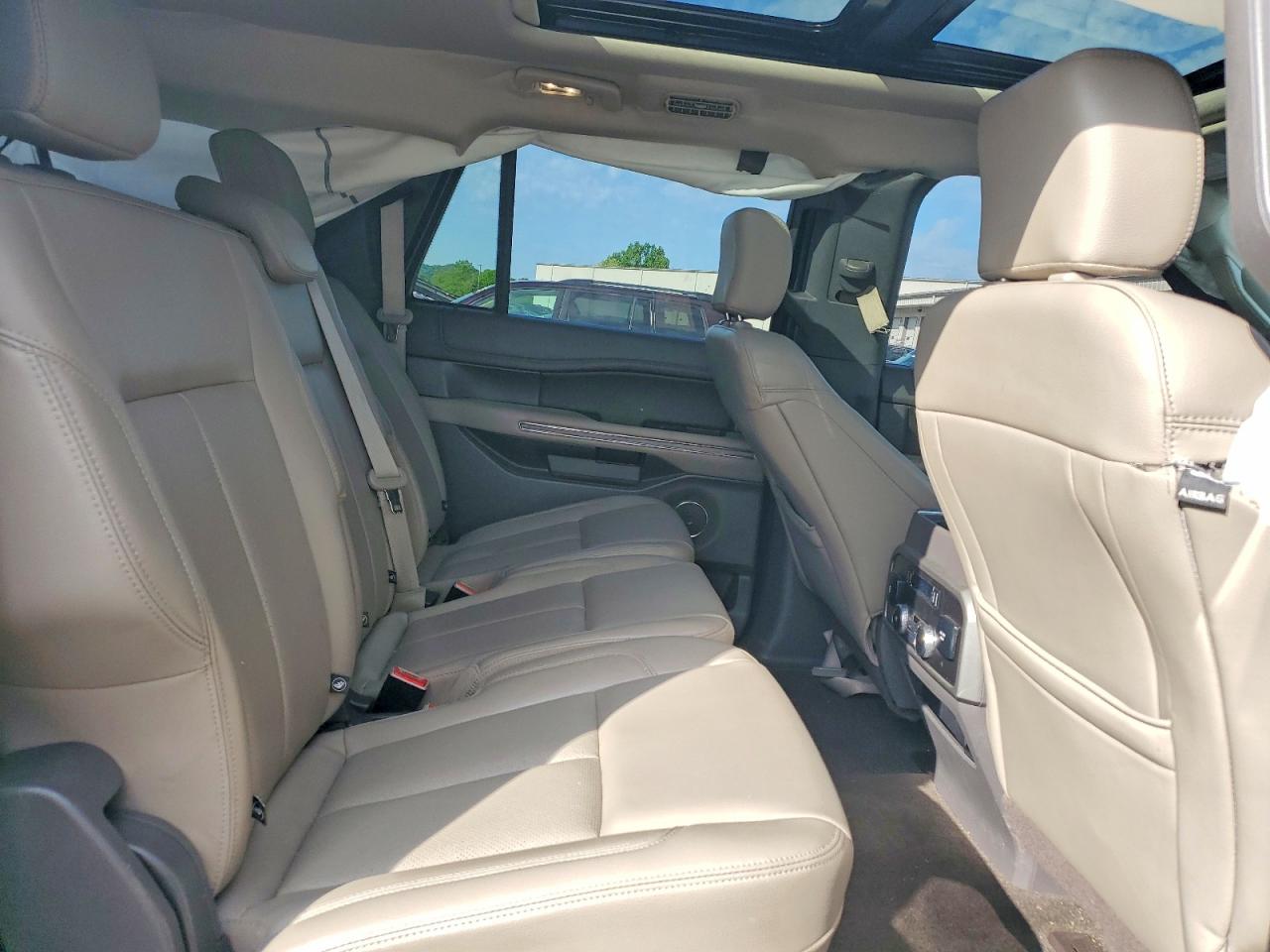 Ford Expedition Max Xlt