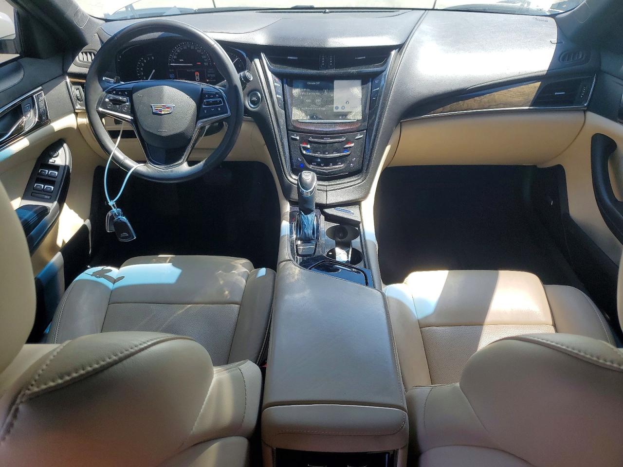 Cadillac CTS Luxury