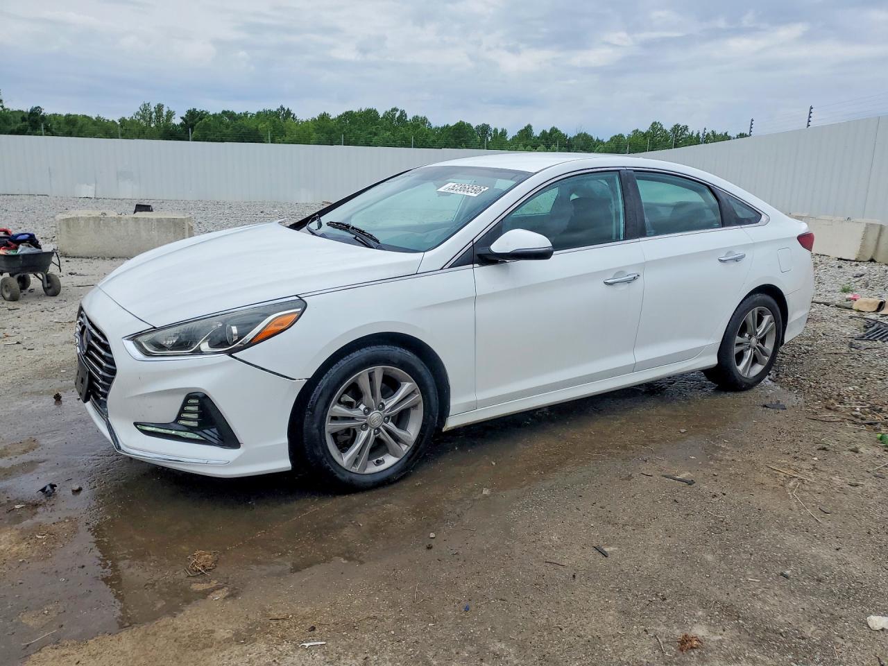 Salvage Hyundai SONATA Image