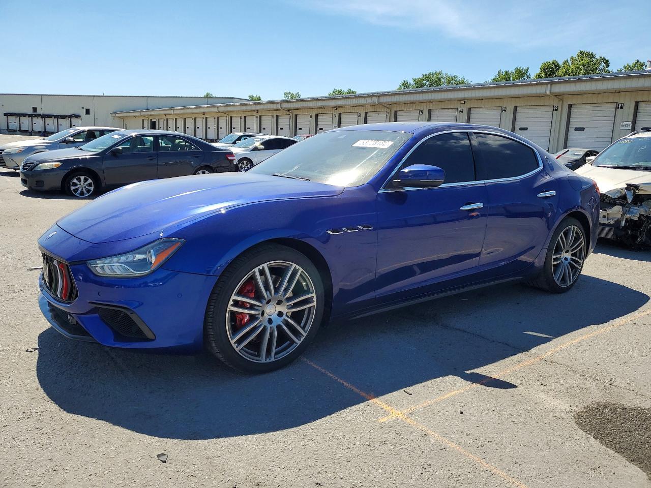 Salvage Maserati Ghibli Image