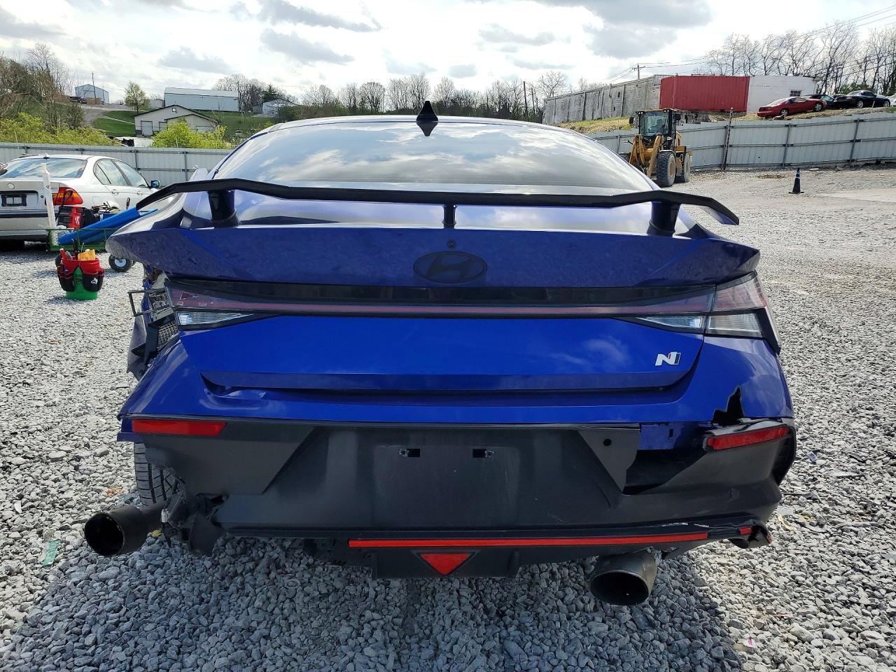 Hyundai ELANTRA Base