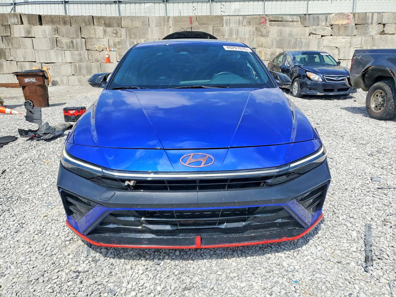 Hyundai ELANTRA Base