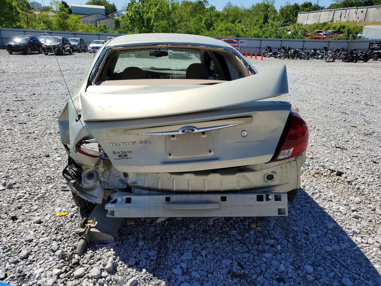 Ford Taurus Sel