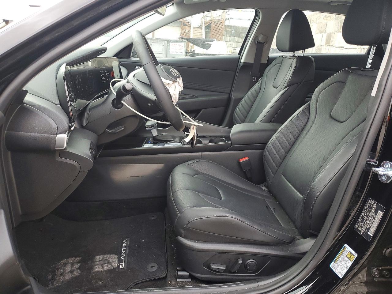 Hyundai ELANTRA Limited