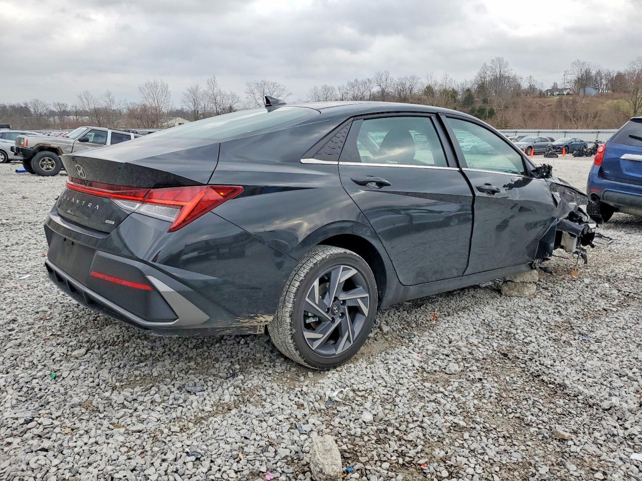 Hyundai ELANTRA Limited