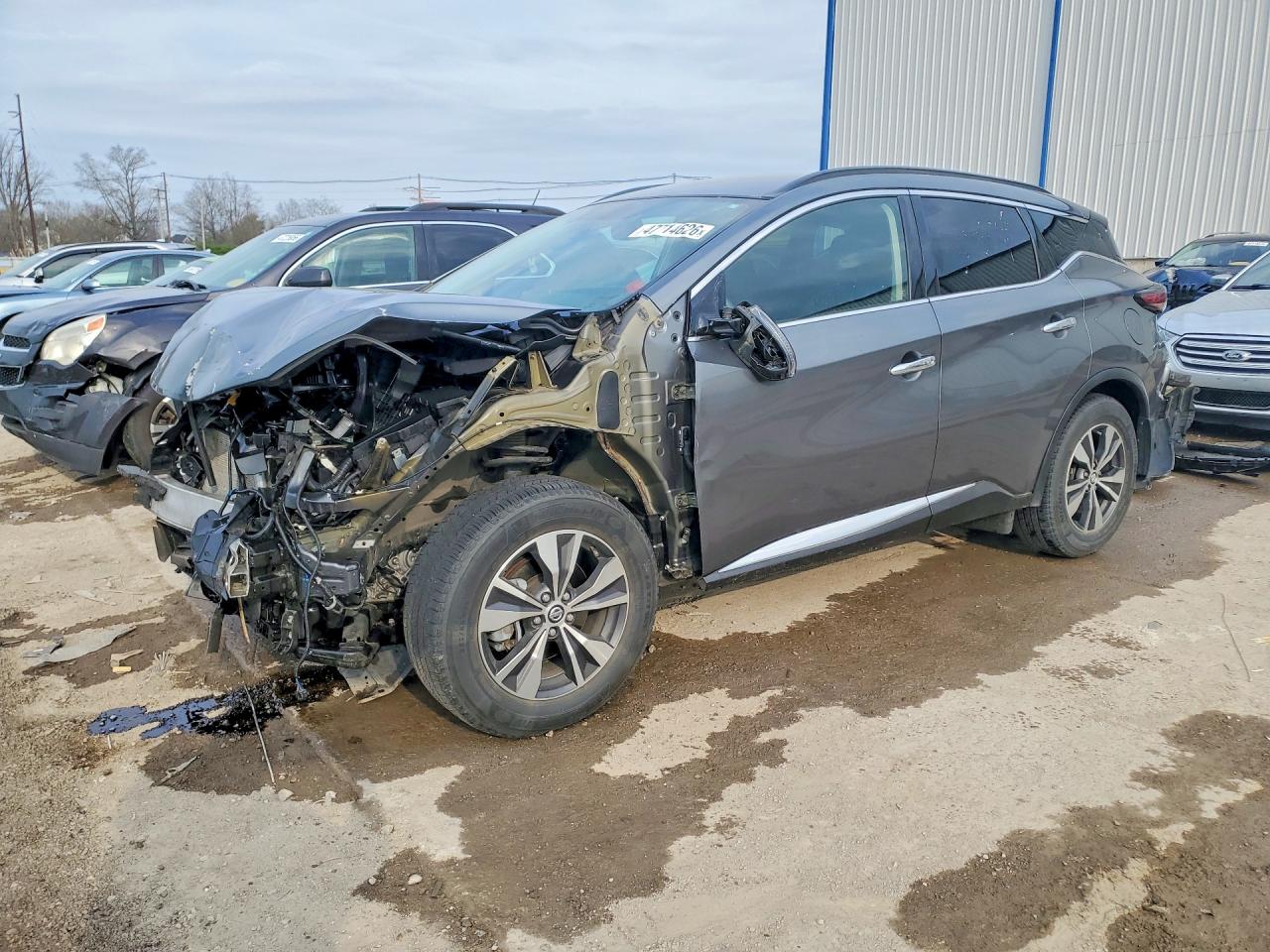 Salvage Nissan Murano Image