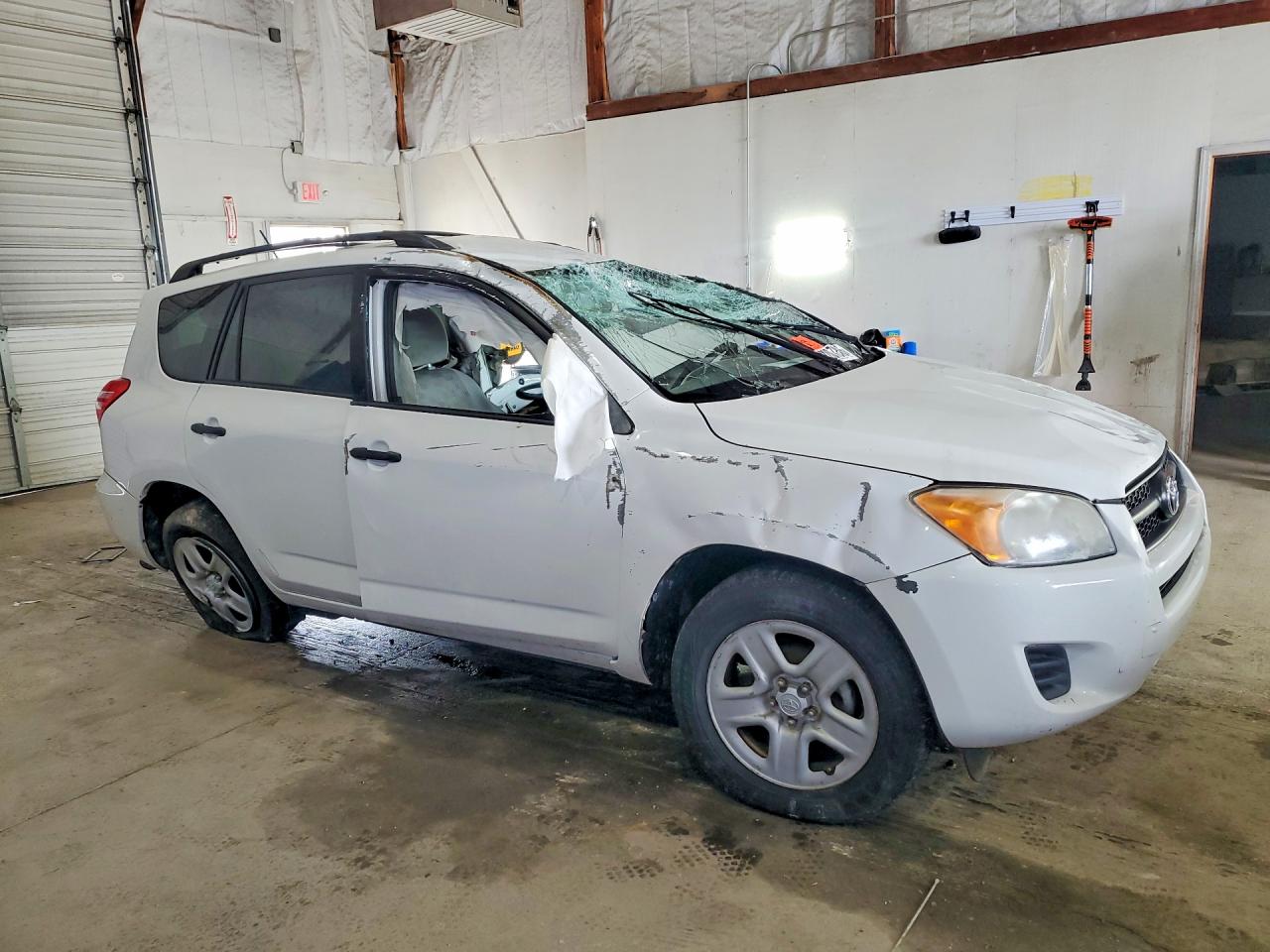 Toyota RAV4 Base