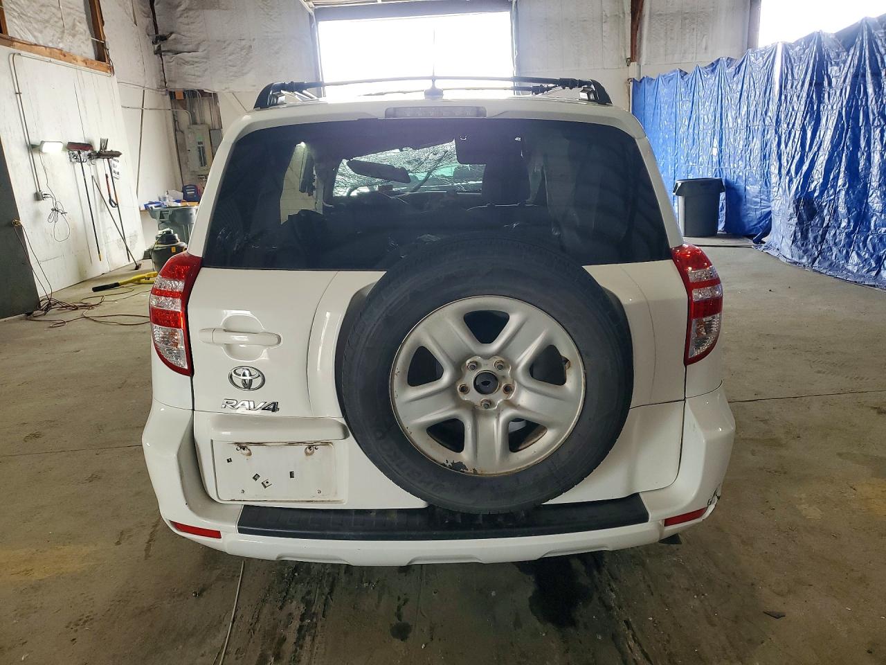 Toyota RAV4 Base
