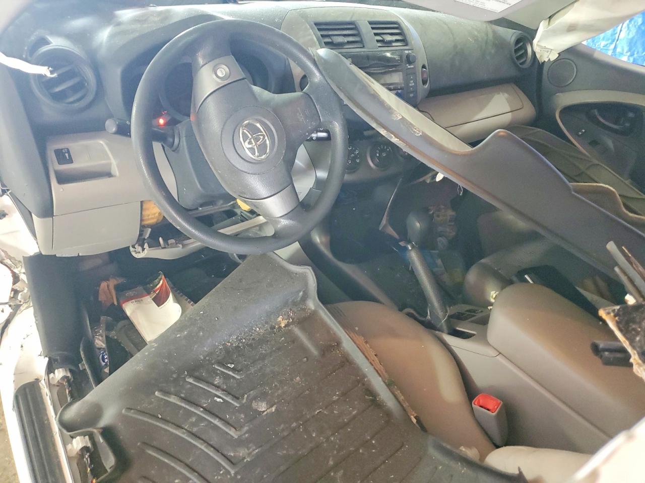 Toyota RAV4 Base