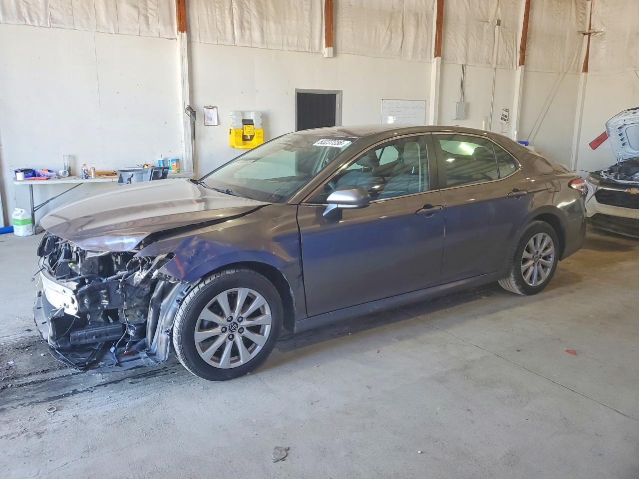 Salvage Toyota Camry Image