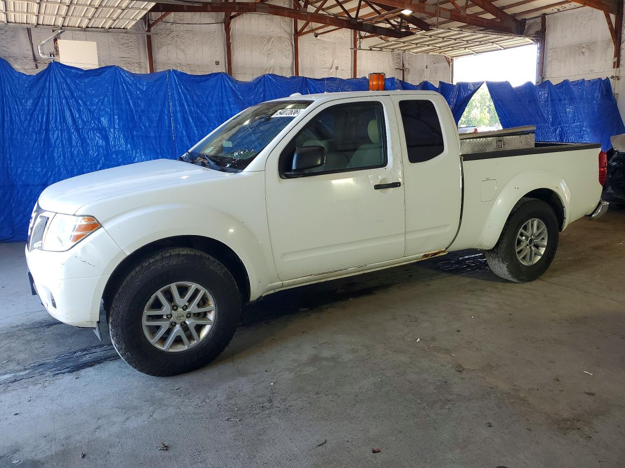 Salvage Nissan Frontier Image