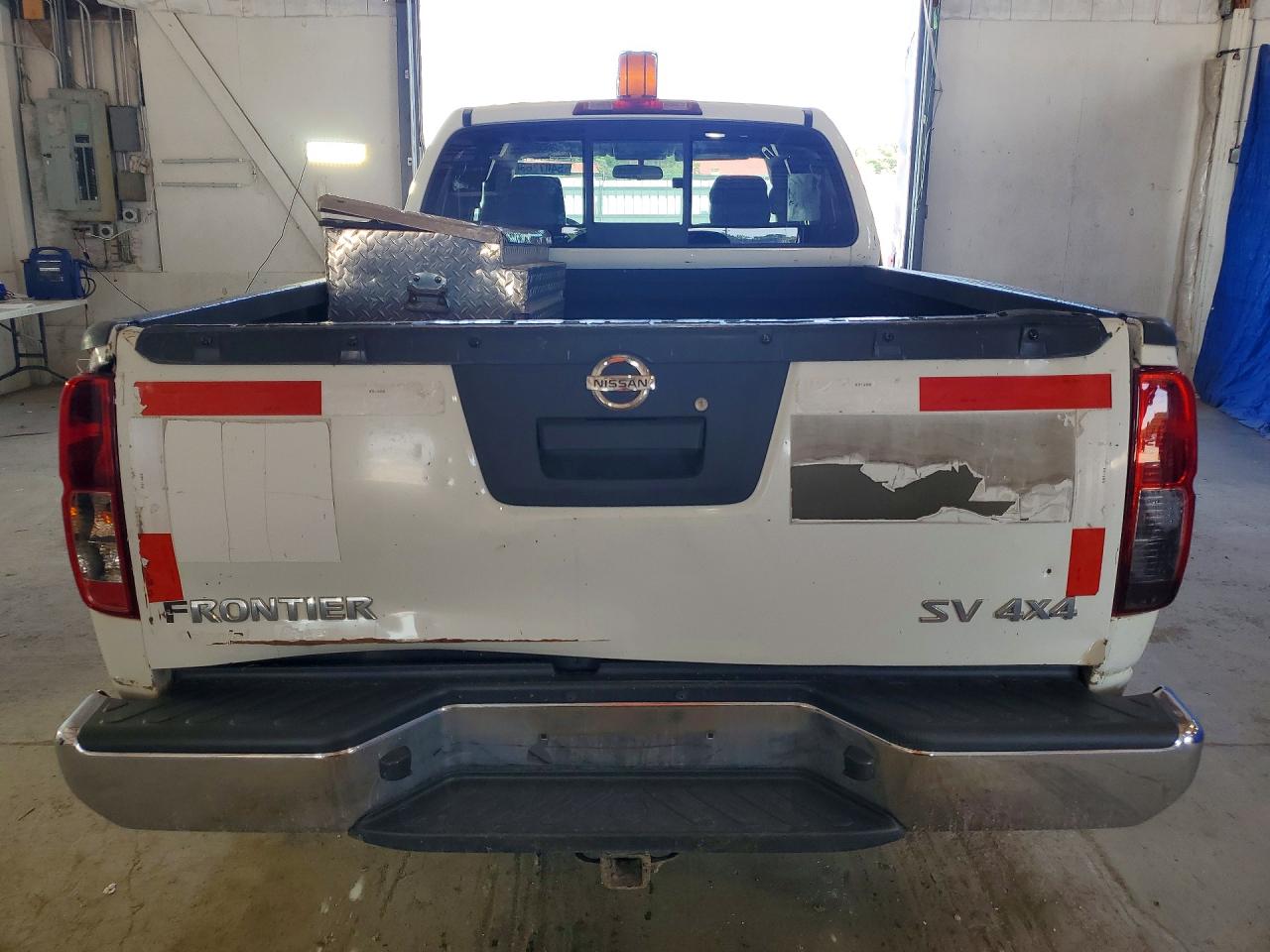 Nissan Frontier Sv V6