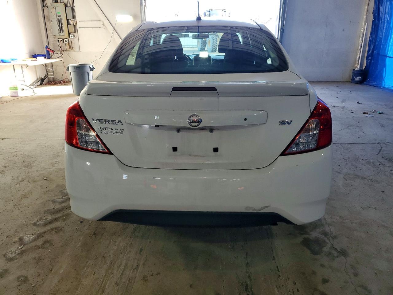 Nissan Versa S