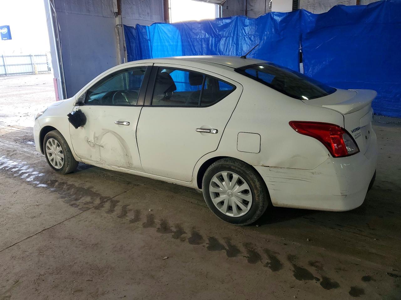 Nissan Versa S