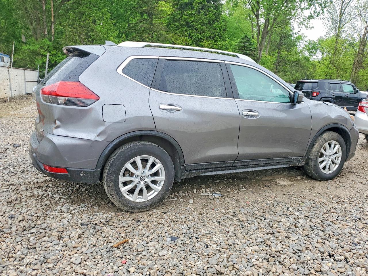 Nissan Rogue Sv