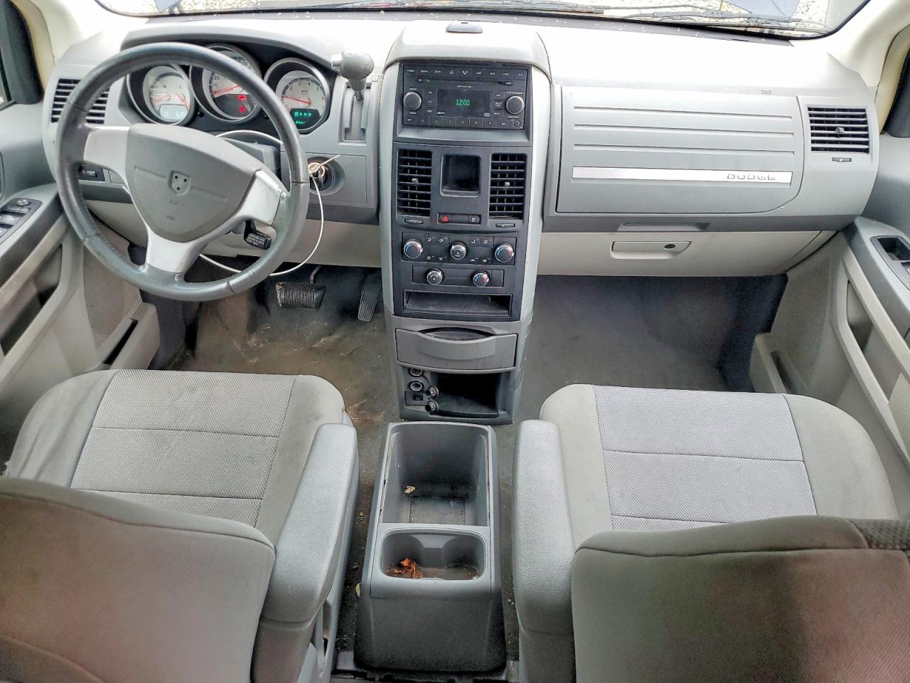 Dodge Caravan Sxt