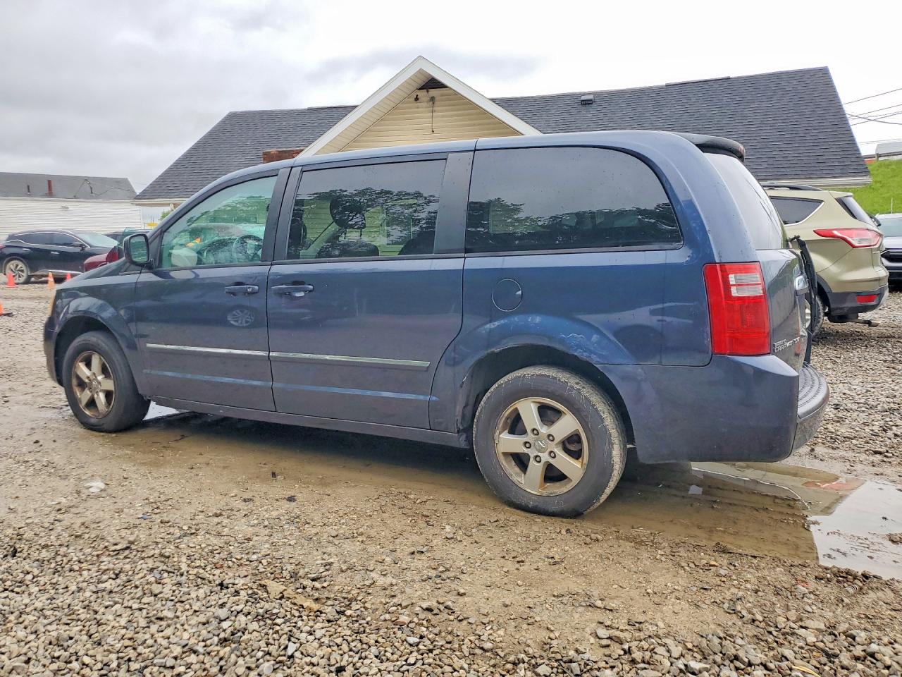 Dodge Caravan Sxt