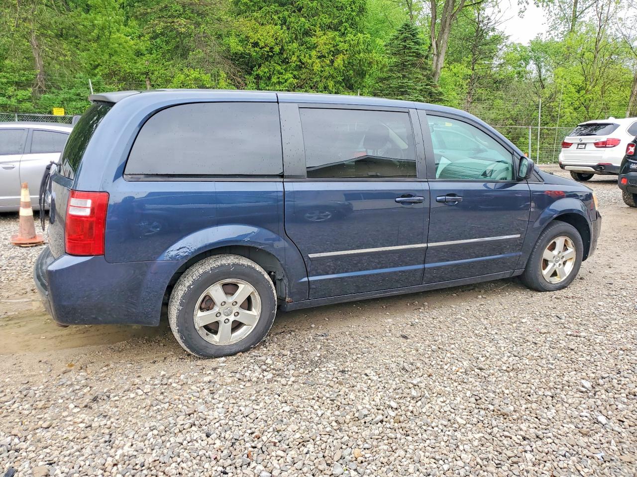 Dodge Caravan Sxt