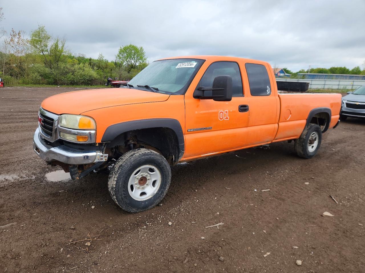 Salvage GMC Sierra Image