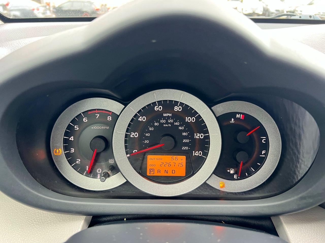 Toyota RAV4 Base