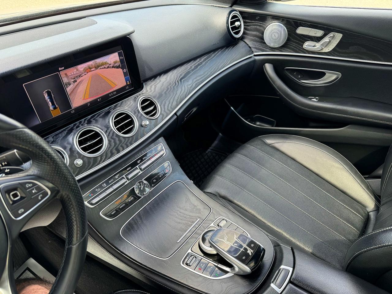 Mercedes-Benz E-Class 300 4matic