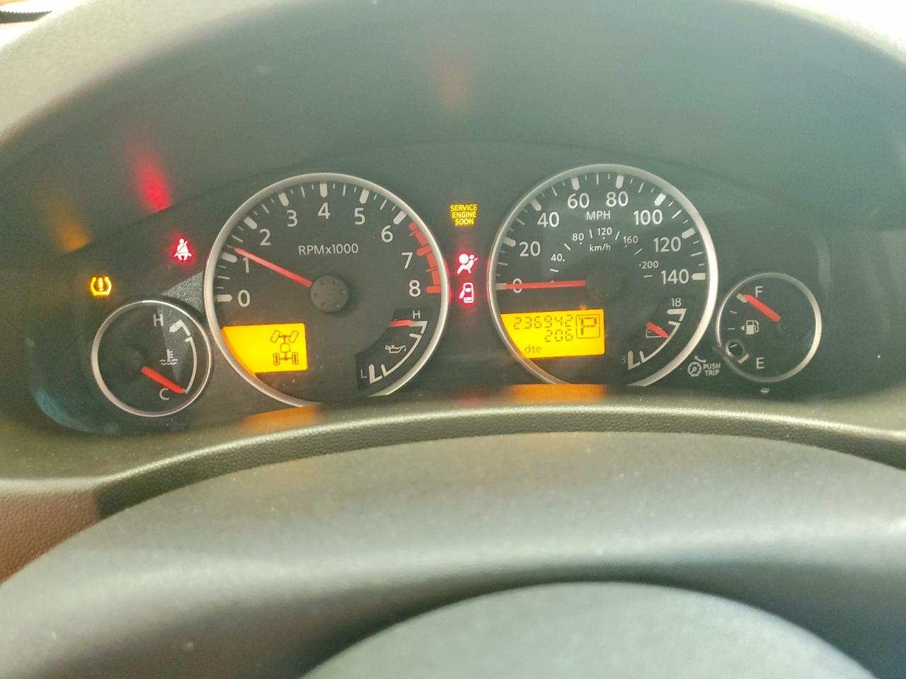 Nissan Frontier Se