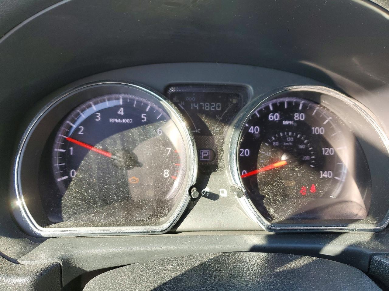 Nissan Versa 1.6 Sv