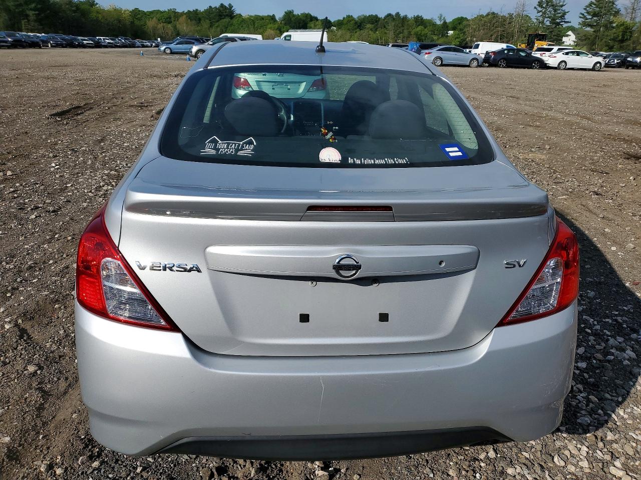 Nissan Versa 1.6 Sv