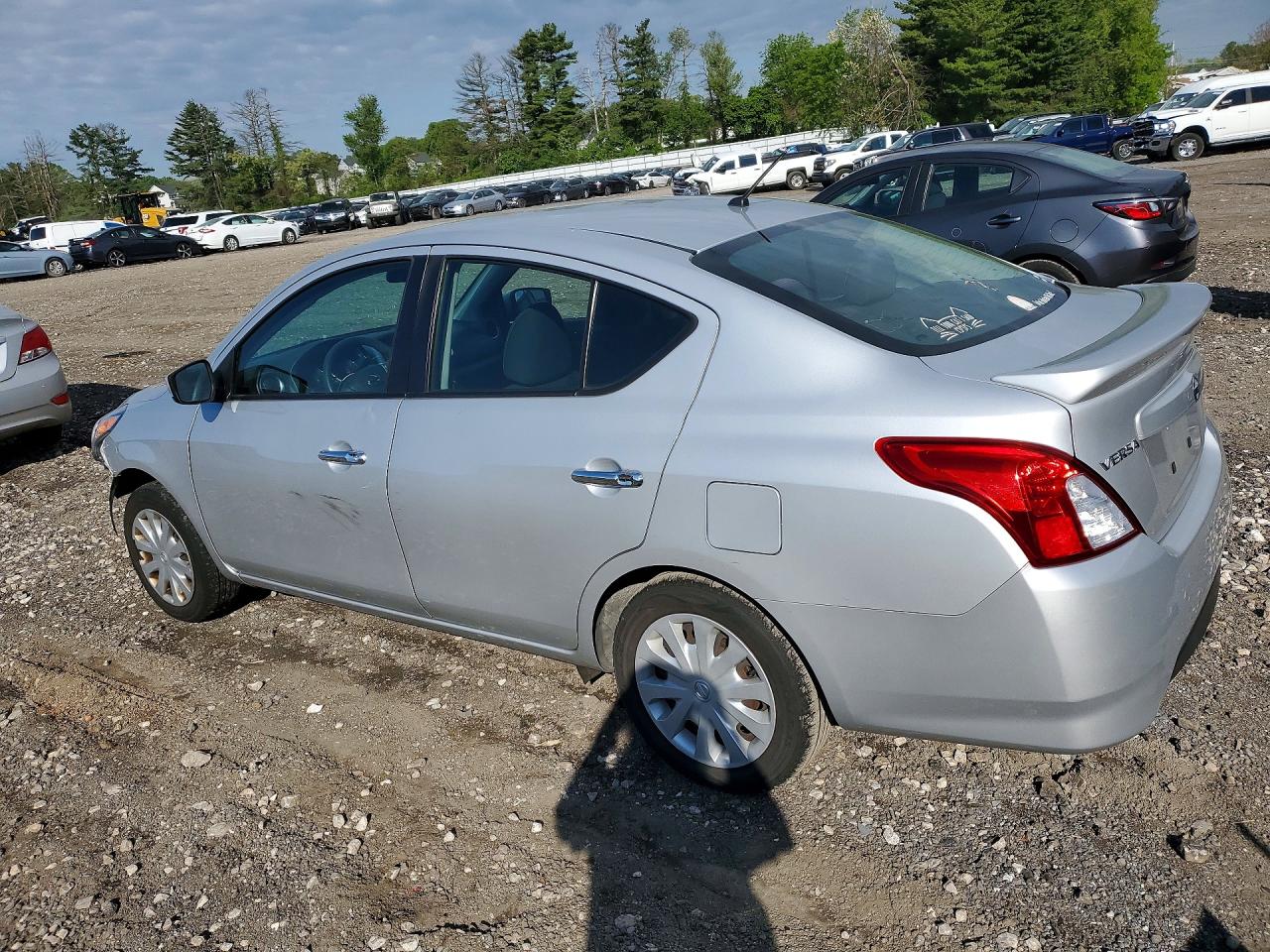 Nissan Versa 1.6 Sv