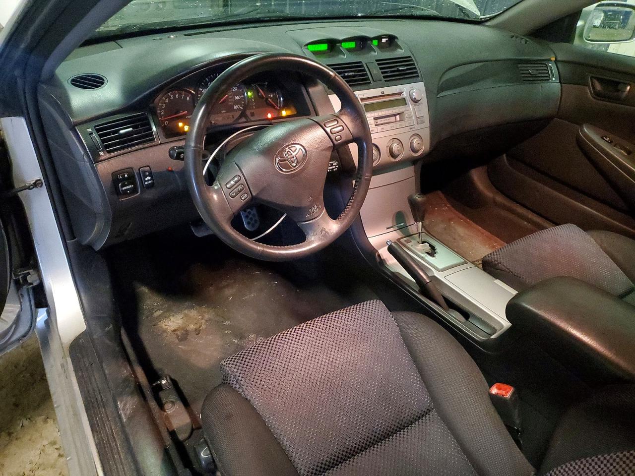 Toyota Camry Se Sport V6