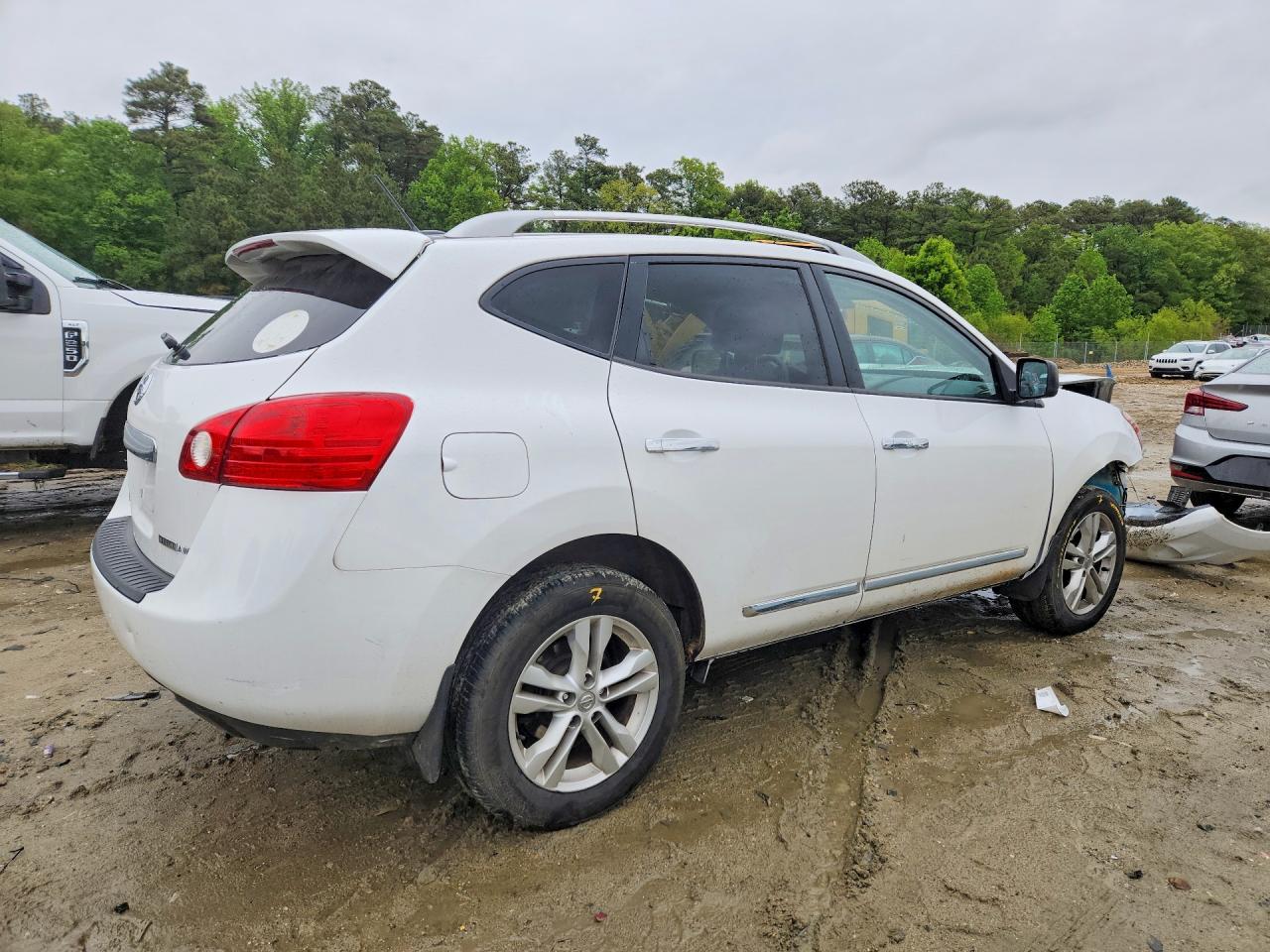 Nissan Rogue S
