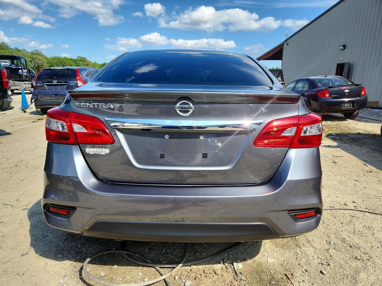 Nissan Sentra S
