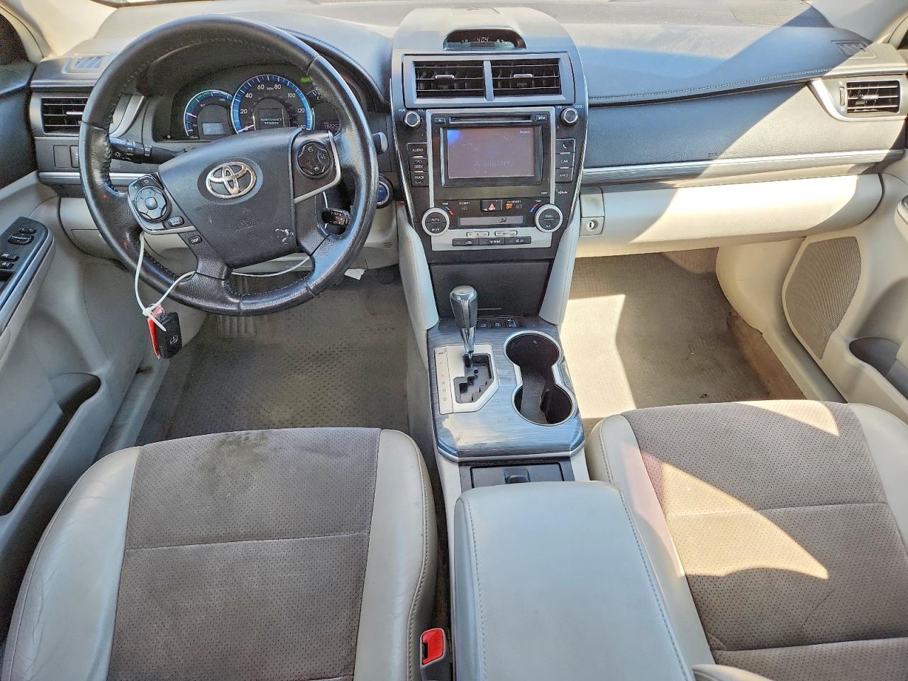Toyota Camry Xle