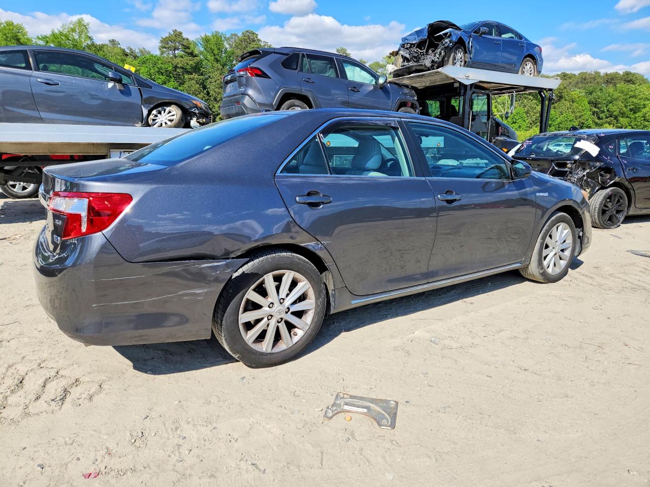 Toyota Camry Xle