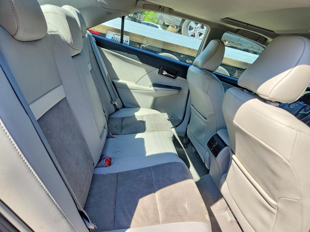 Toyota Camry Xle