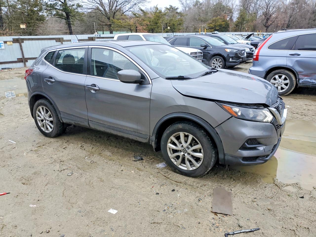 Nissan Rogue S