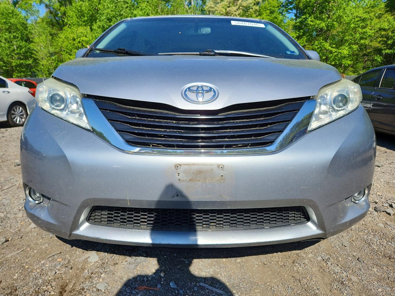 Toyota Sienna Le