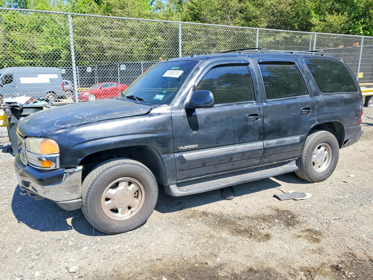 Salvage GMC Yukon Image