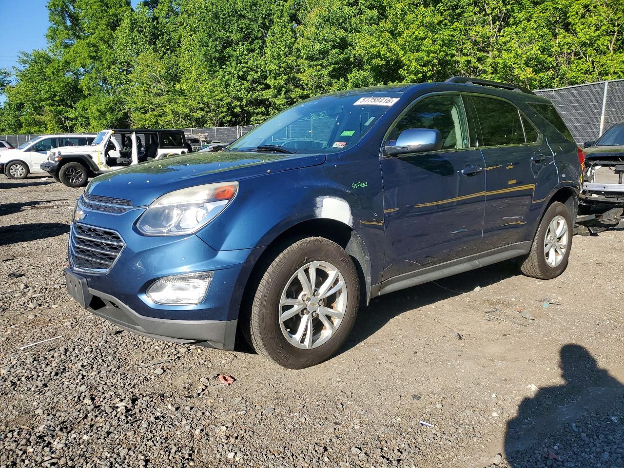 Salvage Chevrolet Equinox Image
