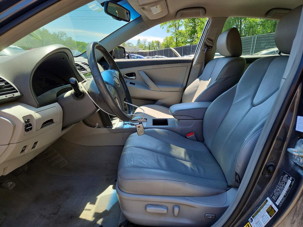 Toyota Camry Hybrid