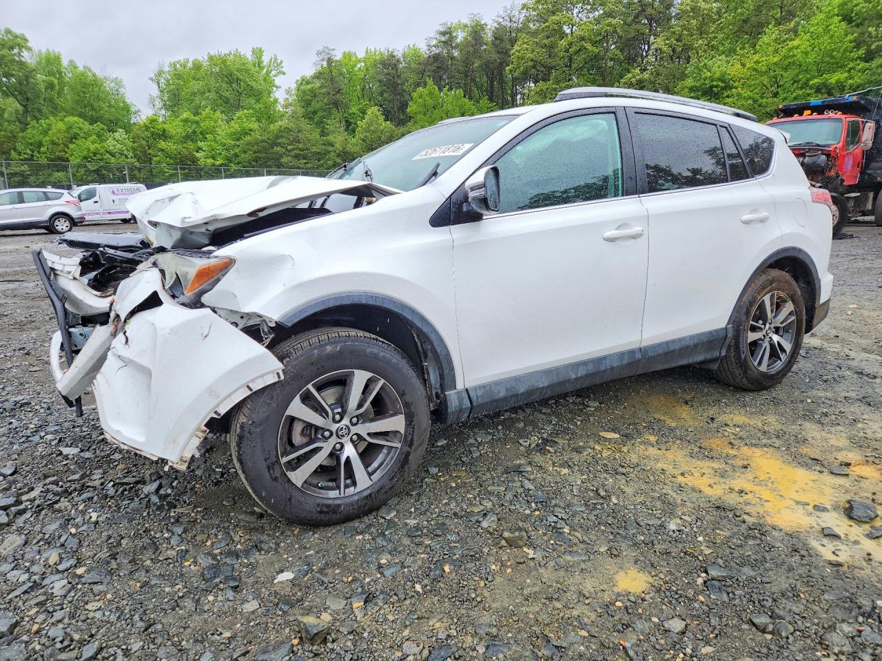 Salvage Toyota RAV4 Image