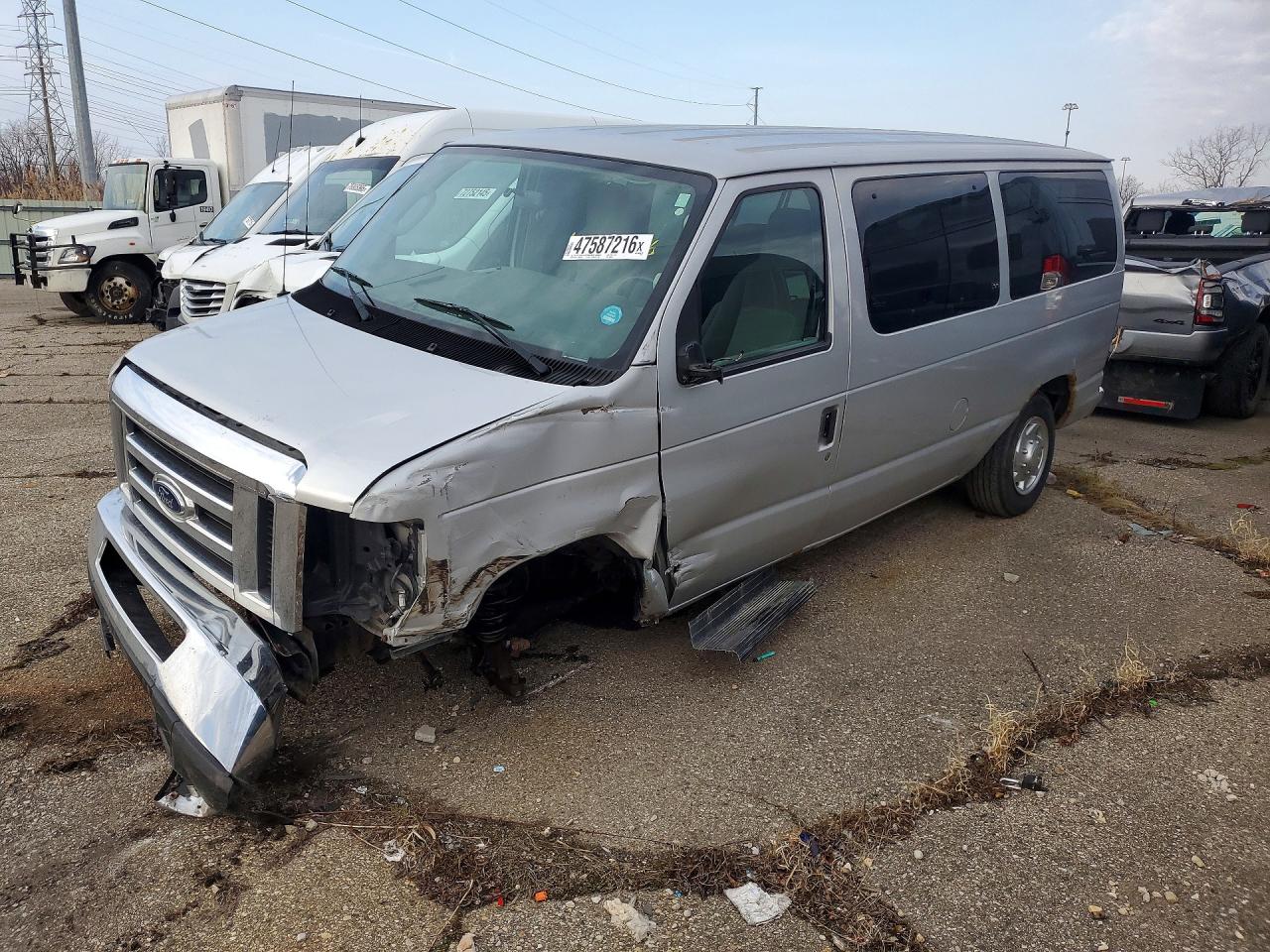 Salvage Ford Econoline Image
