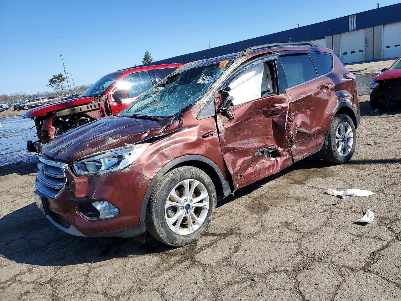 Salvage Ford Escape Image