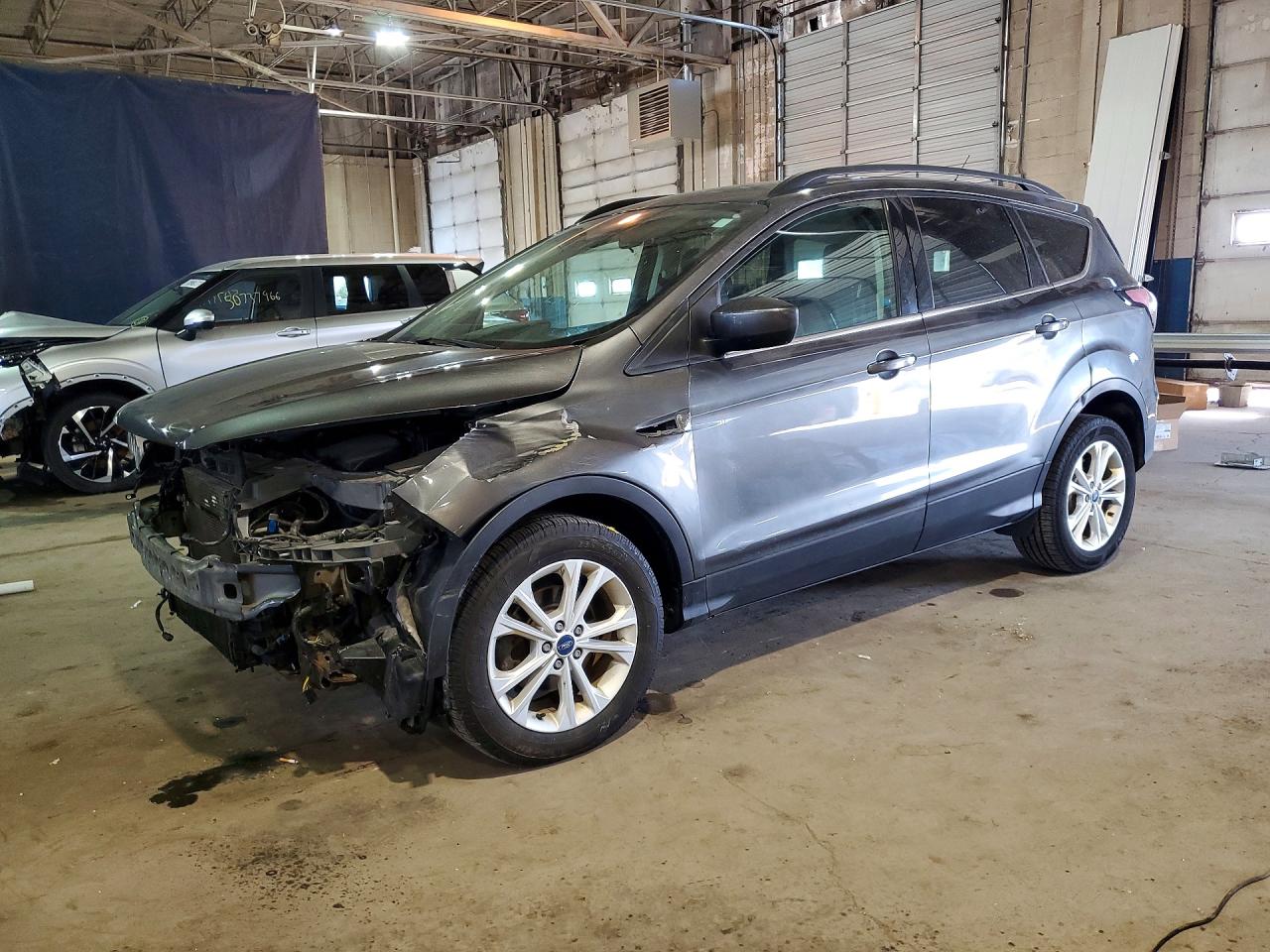 Salvage Ford Escape Image
