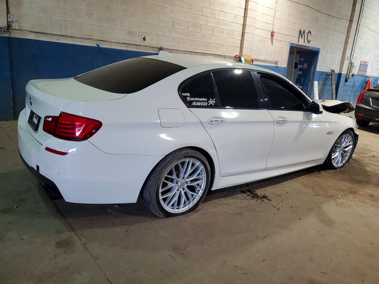 BMW 5 Series Xi