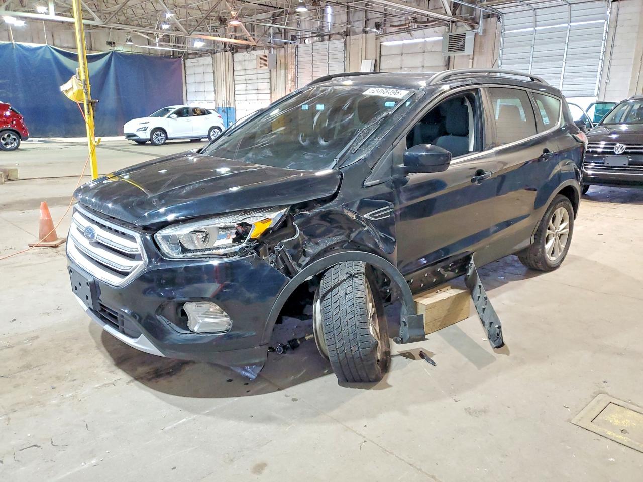 Salvage Ford Escape Image