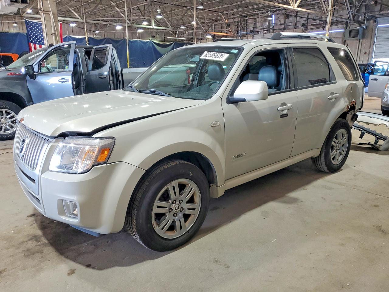 Salvage Mercury Mariner Image