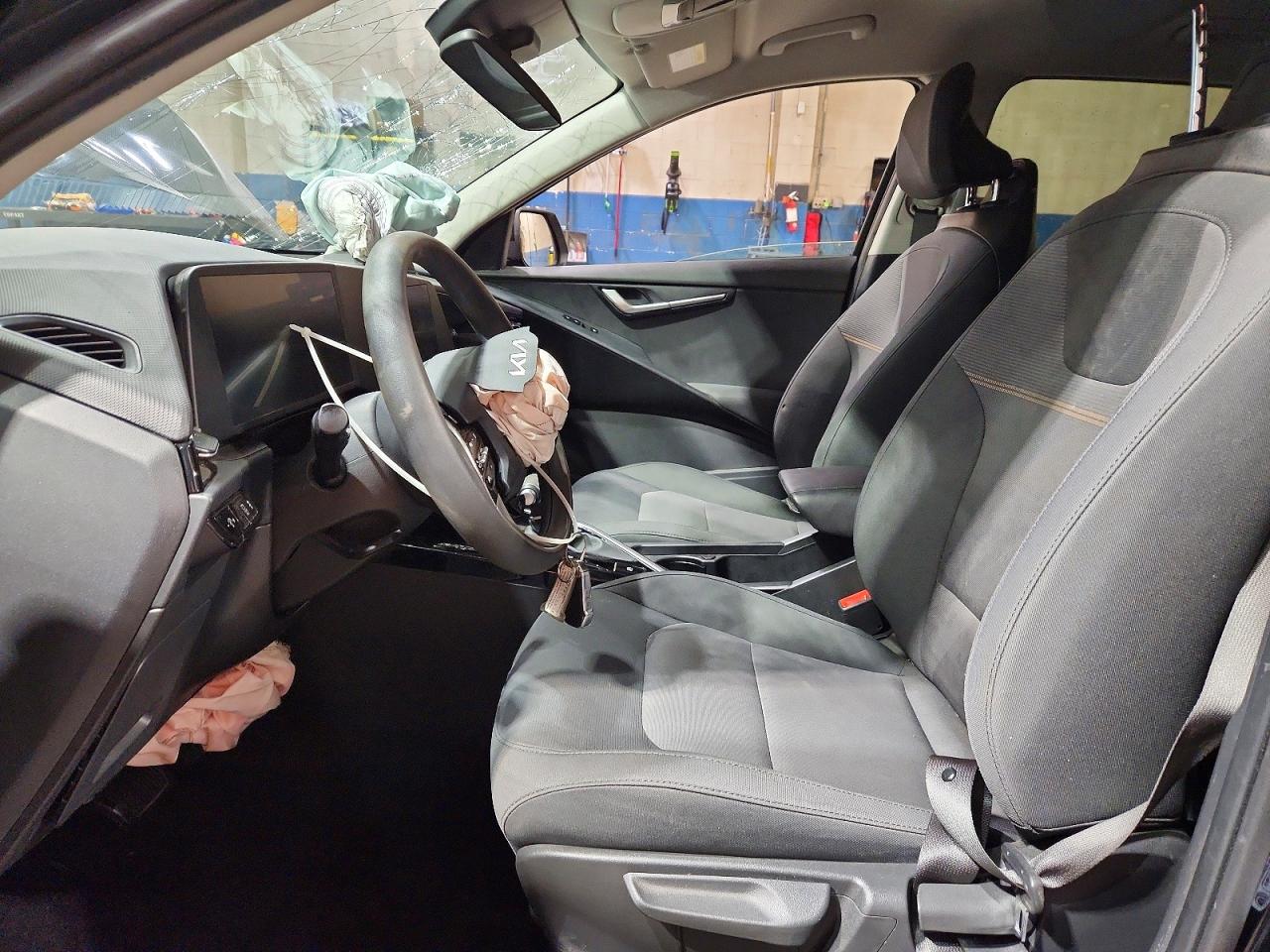 Kia Niro Lx