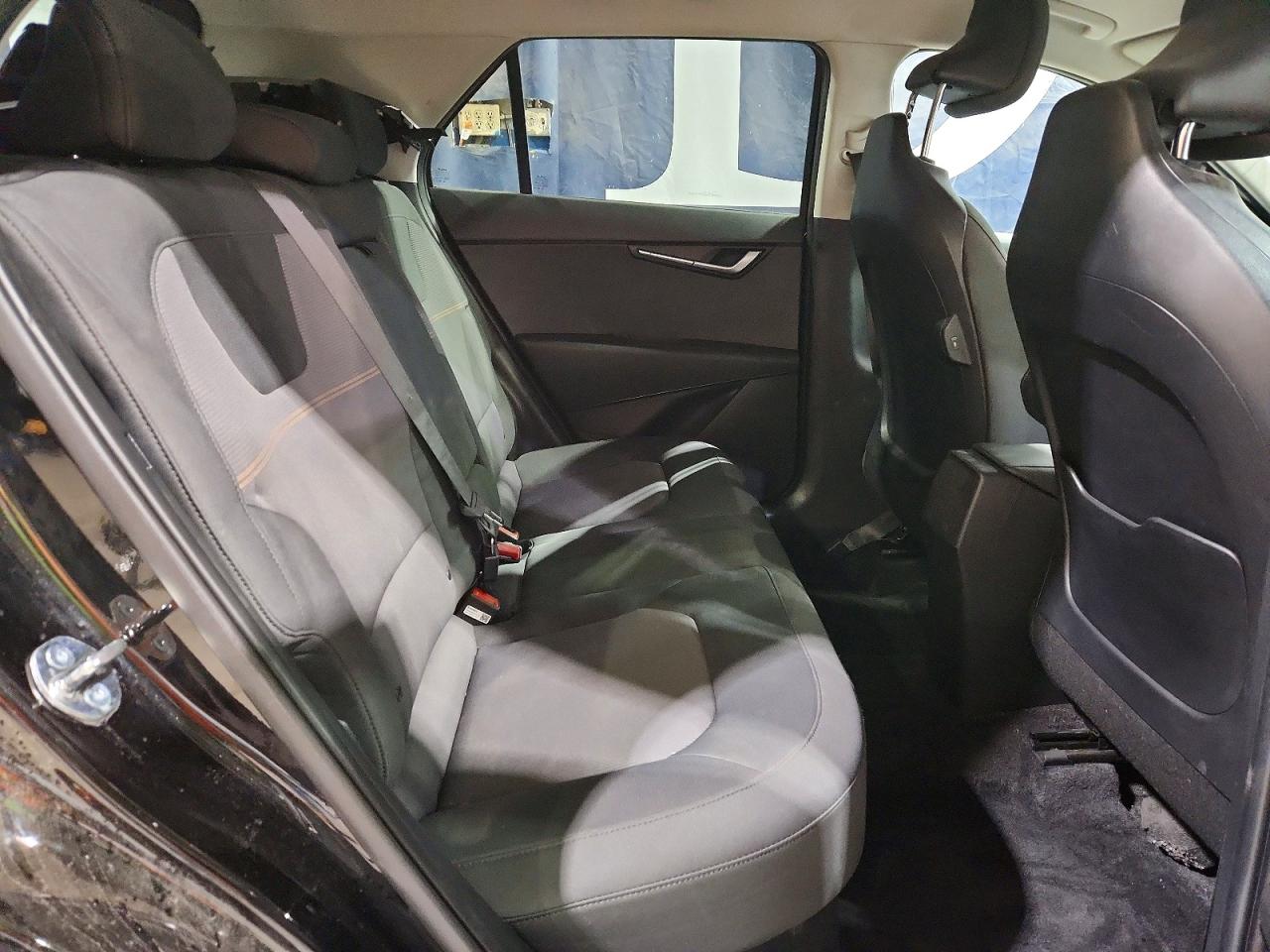 Kia Niro Lx