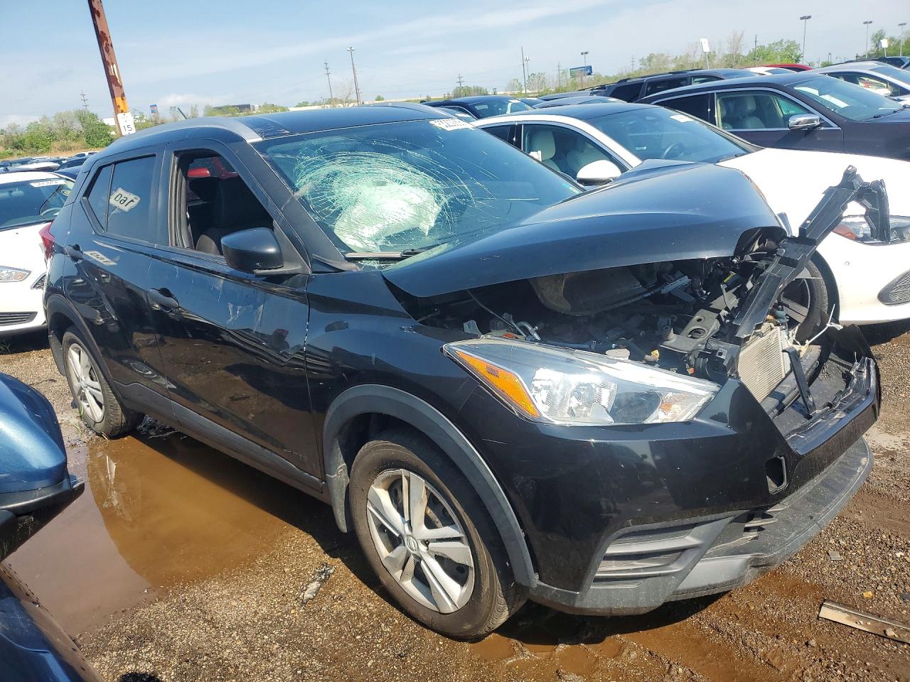 Nissan Kicks S